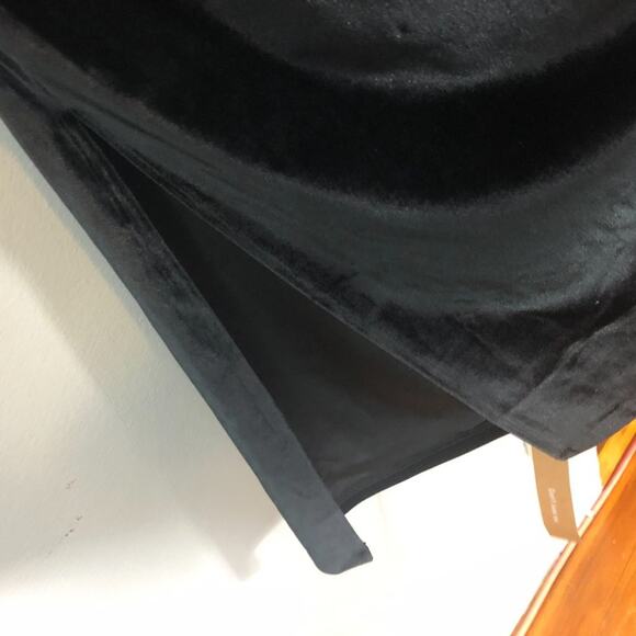 Reformation Lantern Velvet Midi Dress Embellished Cutout Bardot Off the Shoulder - Picture 10 of 12